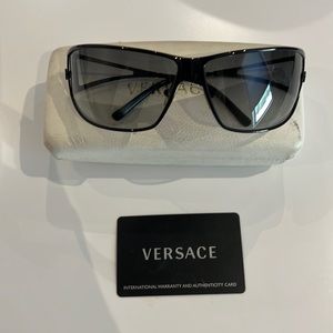 VERSACE Mens Unisex Designer Sunglasses Black Wrap 2040 1009/8g 17537